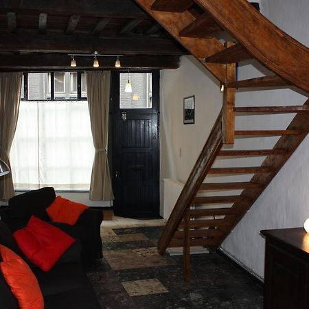 Le Chat Maudit De Maryse Villa Liège Exterior foto